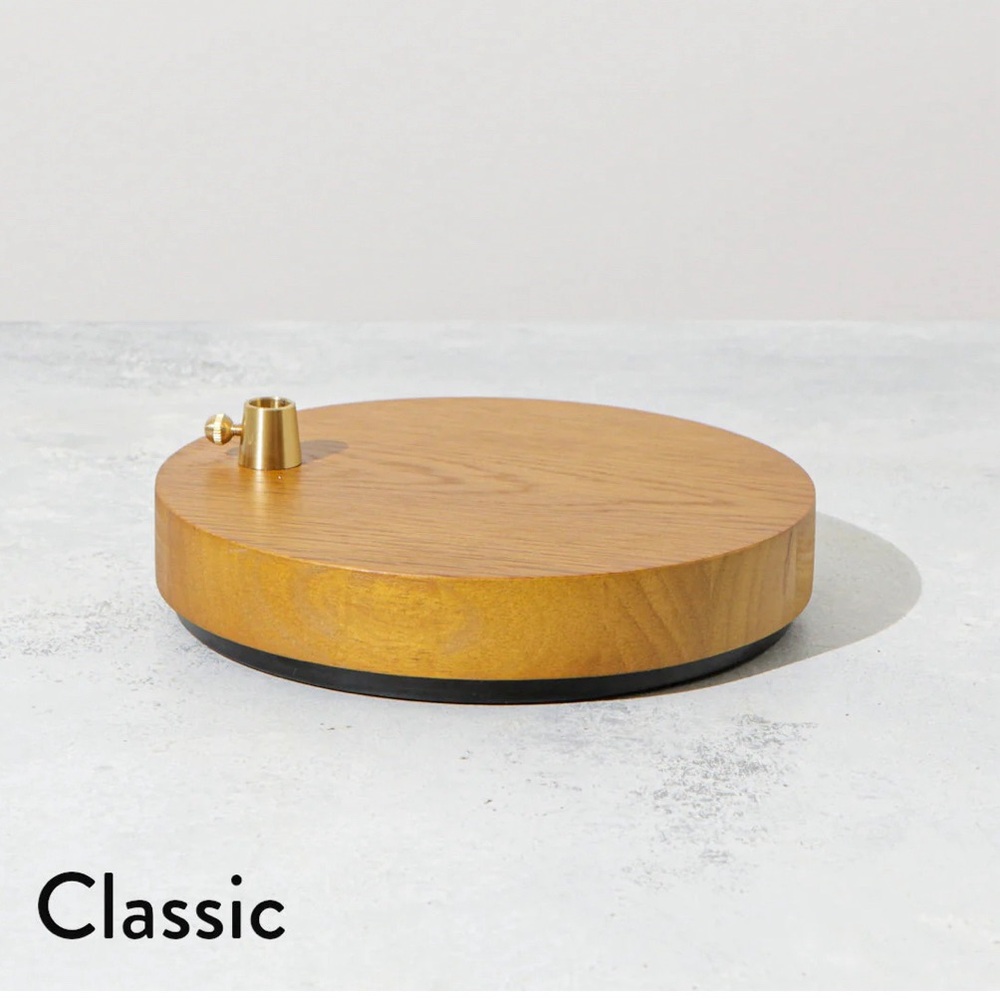 Canvas wooden lamp base for phone mounting